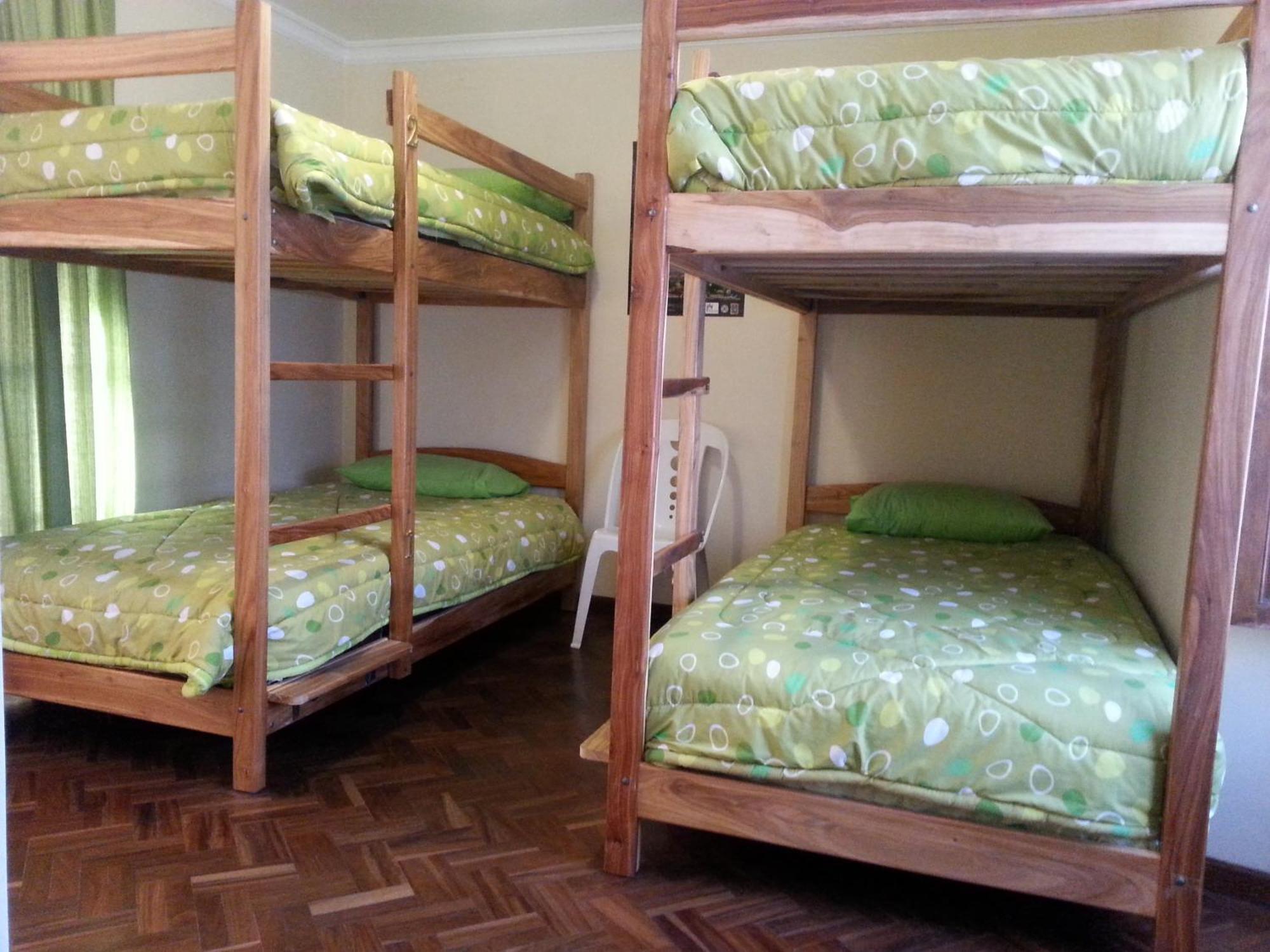 Villa Oropeza Hostel スクレ 部屋 写真