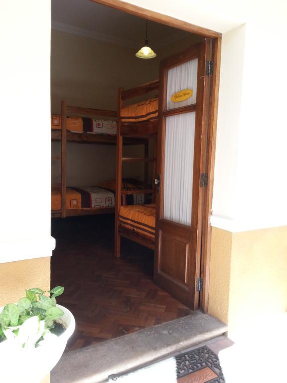 Villa Oropeza Hostel スクレ 部屋 写真